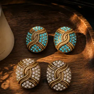 Vintage zware strass oorbellen ovale gouden statement oorbellen mode sieraden details