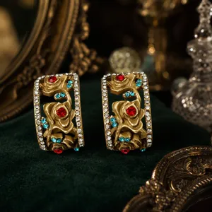Vintage 3D Relief Rose Ohrstecker Für Damen Goldlegierung Strass Rot Blau Eingelegte Ohrringe Schmuck Geschenk