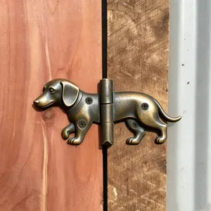Retro brass dachshund door hinge metal decorative animal hardware for home door.