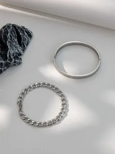 Stainless steel Roman numeral bangle and Cuban chain bracelet set, high-end niche jewelry.
