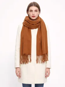 Écharpe unie épaissie en imitation cachemire avec franges classiques pour femmes hiver chaud.