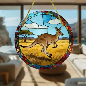 Detailaufnahme eines runden Acryl-Sonnenfängers mit Känguru-Landschaftsdesign zum Aufhängen.