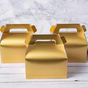 Cajas de pastelería doradas para envasado, elegantes cajas para llevar pasteles y dulces postres.
