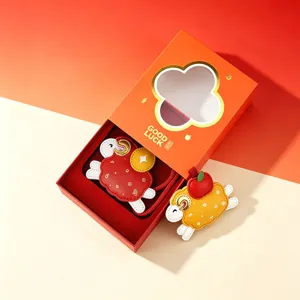 Niedlicher Leder Schaf Schlüsselanhänger Tasche Anhänger mit Geschenkbox Neujahr Geschenk.
