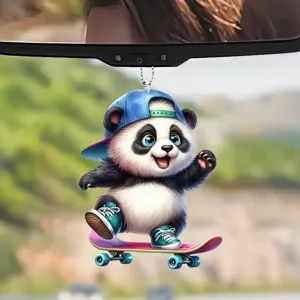 Gros plan détaillé d'un joli pendentif suspendu en acrylique panda pour rétroviseur.