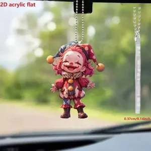 Vista ravvicinata dettagliata del simpatico ciondolo sospeso per specchietto retrovisore auto clown.