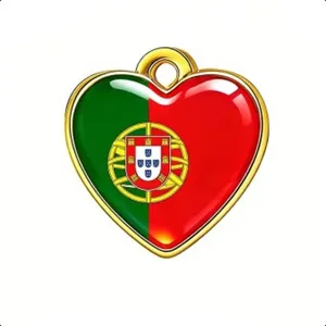 Colgante de corazón de acero inoxidable con bandera de Portugal, ideal para joyas y llaveros DIY.