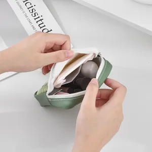 Portable cartoon sanitary napkin storage bag cute student makeup pouch for daily use