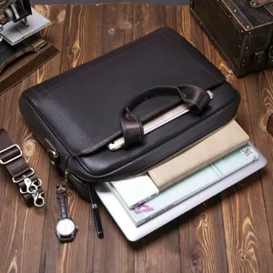 Genuine leather business briefcase for men, large capacity laptop bag and commuting handbag.