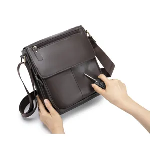 Men genuine leather retro crossbody shoulder bag detail showcasing scratch resistant top layer cowhide material.