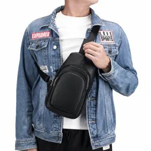 Men's genuine leather chest bag crossbody sling bag casual daypack for daily travel