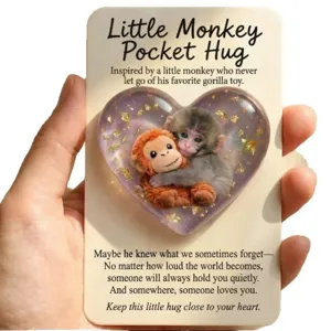 Adorable carte de câlin de poche en forme de cœur avec petit singe, cadeau de soutien émotionnel.