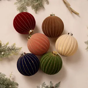 Set di 6 palline di Natale in velluto colorato con strisce verticali e glitter per decorare