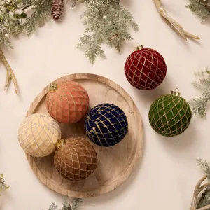 Grande palla di Natale in velluto floccato con motivo a griglia glitterata per decorare l'albero