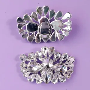 Elegant crystal shoe clips for women high heels sparkling rhinestone shoe charms decoration.