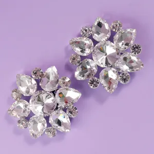 Sparkling crystal rhinestone shoe clips for bridal wedding shoes and party evening footwear.