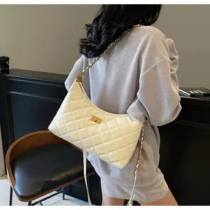 Women white quilted shoulder bag stylish chain crossbody dumpling bag elegant hobo purse