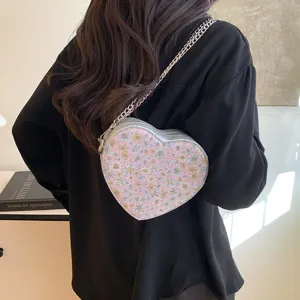 Heart-shaped floral print chain crossbody bag for women stylish casual shoulder bag