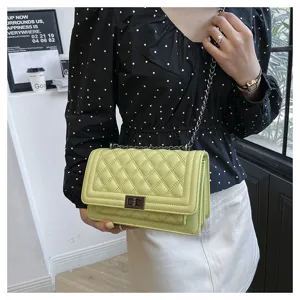 Chic quilted chain shoulder bag for women, stylish green crossbody bag for daily fashion wear.