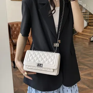 Stylish white quilted chain shoulder bag for modern women, elegant crossbody small square handbag.