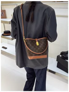Retro Monogram Bucket Bag Luxury PU Leather Shoulder Bag Large Capacity Crossbody Bag Women