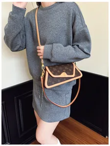 Stylish women's monogram shoulder bag underarm bag chic contrast crossbody bag