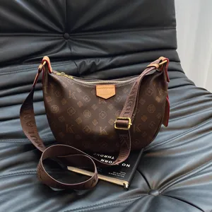 Stylish brown crescent hobo shoulder bag for women, spacious casual crossbody bag daily use.