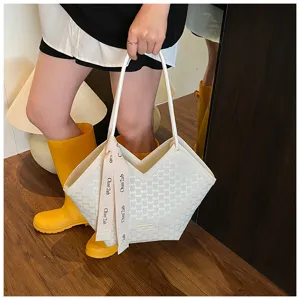 Κομψή λευκή τσάντα ώμου με στυλάτο μοτίβο, μεγάλη χωρητικότητα μοντέρνα γυναικεία τσάντα.