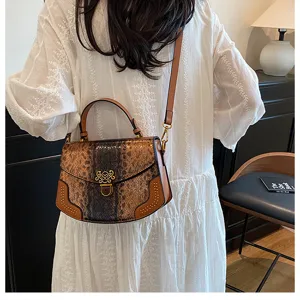 Stylish snake print top handle handbag with metal lock cross-border women crossbody bag