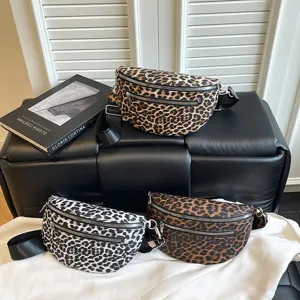 Leopard print fanny pack crossbody bag casual chest bag fashion shoulder bag style