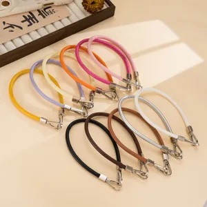 Portachiavi per Telefono in Pelle Multicolore Versatile Minimalista Con Fibbia in Metallo Ciondolo per Borsa Donna