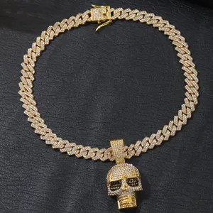 Men's hip-hop rhinestone skull Cuban chain necklace, gold paved crystal pendant accessory.