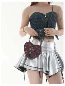 Y2K Punk Gothic Herz Umhängetasche Dunkles Kreuz Metall Kette Messenger Bag Damen