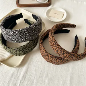 Diadema de esponja ancha con estampado de leopardo retro, elegante aro de pelo para uso diario.