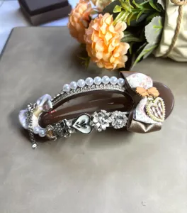 Grande pince à cheveux exquise avec perles, strass et nœud en tissu, style coréen élégant.