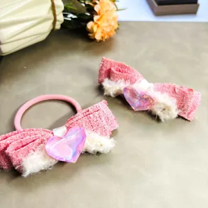 Sweet pink tweed bow hair accessories set with crystal heart for cute girls daily hair styling.