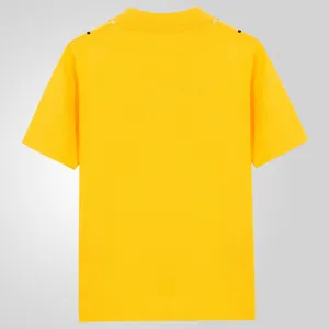 Detail van de achteraanzicht van het gele heren korte mouw gebreide poloshirt met contrastrand.