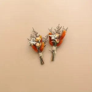 Mini dried flower bouquet wedding boutonniere gift box decorative floral detail shot