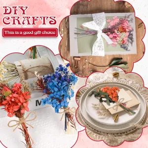 Mini dried flower bouquets for bohemian wedding table decoration and DIY crafts gifts.