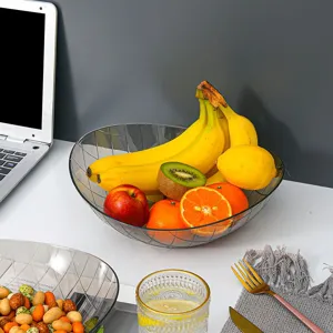 Coupe a fruits en plastique transparente de style luxe nordique, design grille pour table.