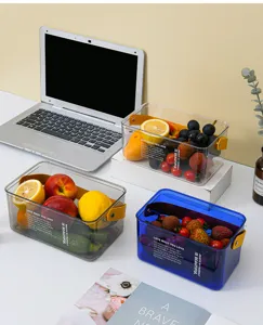 Cestino portaoggetti in plastica trasparente con manico, contenitore per frutta portatile.
