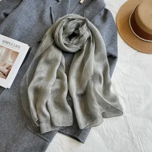 Grauer Woll-Seiden-Mischgewebe Schal, leichtes Oversized-Tuch für Damen, eleganter Sonnenschutz.