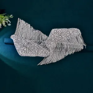 Braut Strass Fransen Schulterkette handgemachte Kristall Epaulette Kleid Applikation