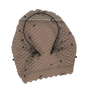 Cerchietto con velo in rete nera e perle finte, elegante accessorio per capelli da sposa per feste.