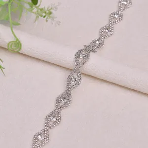 Exquisite rhinestone belt applique, sparkling diamond alloy waist chain for bridal wedding dress.
