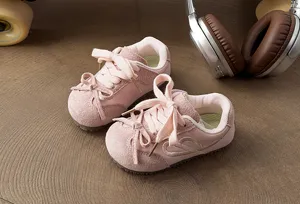 Zapatillas rosas para niños con doble lazo, zapatos deportivos suaves y cómodos para niñas.