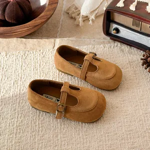 Retro brown suede children T-bar Mary Jane shoes, elegant flat soft sole toddler single shoes.