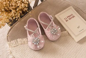 Rosa Glitzer Kleinkind Prinzessin Schuhe mit Kristall Schneeflocke Schleife und Riemchen.