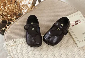 Kinderen franse gespleten teen lederen schoenen retro bruin prinses schoenen voor meisjes.
