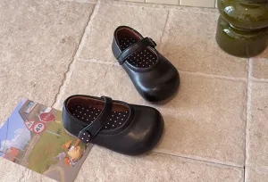 Französische schwarze Mary Jane Lederschuhe für Mädchen, weiche Sohle Prinzessin Schuhe.